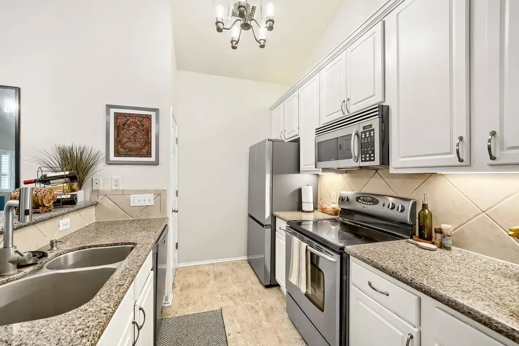 302 Ryan Lane Georgetown TX 78628