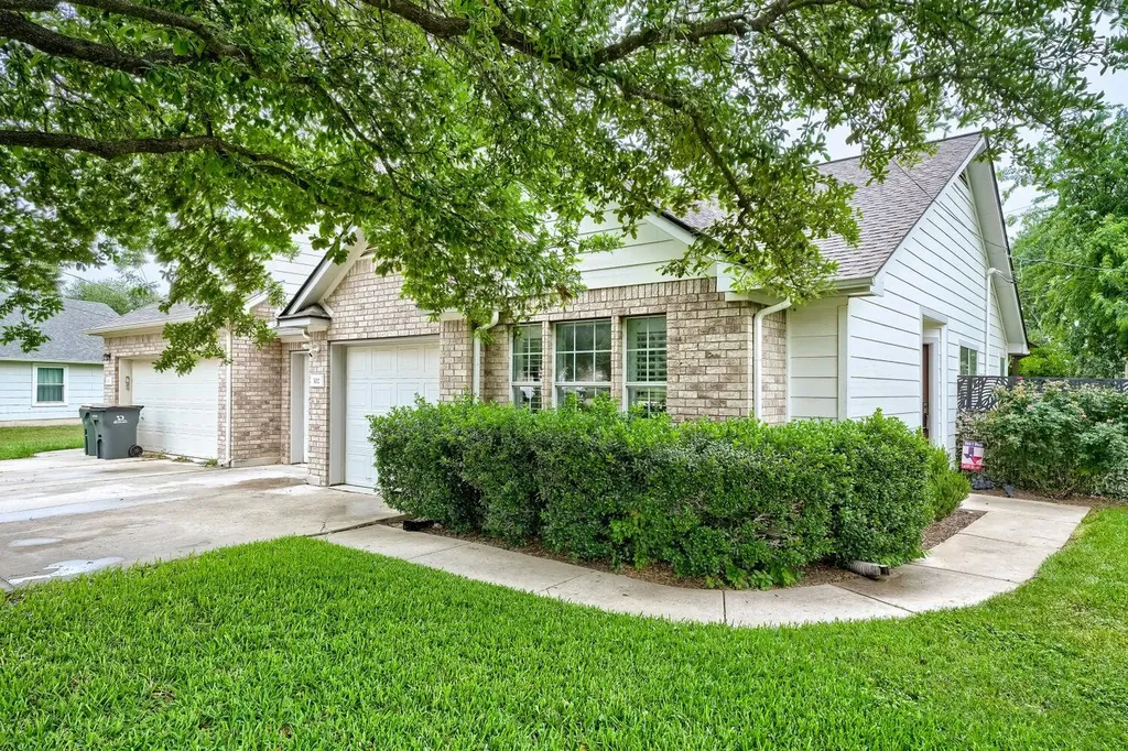 302 Ryan Lane Georgetown TX 78628