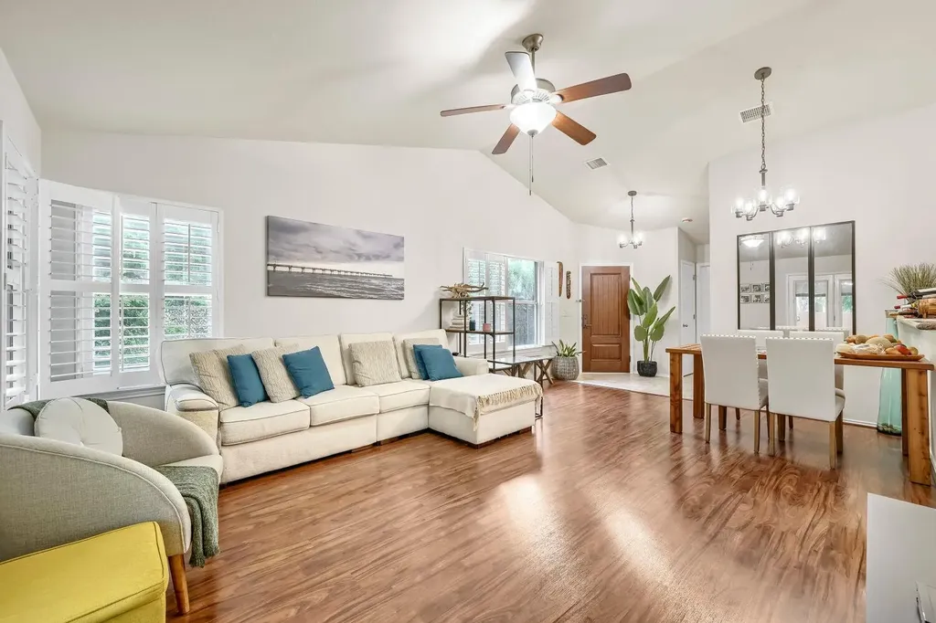 302 Ryan Lane Georgetown TX 78628