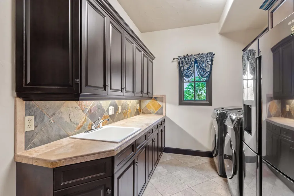 206 Bella Cima Drive Austin TX 78734