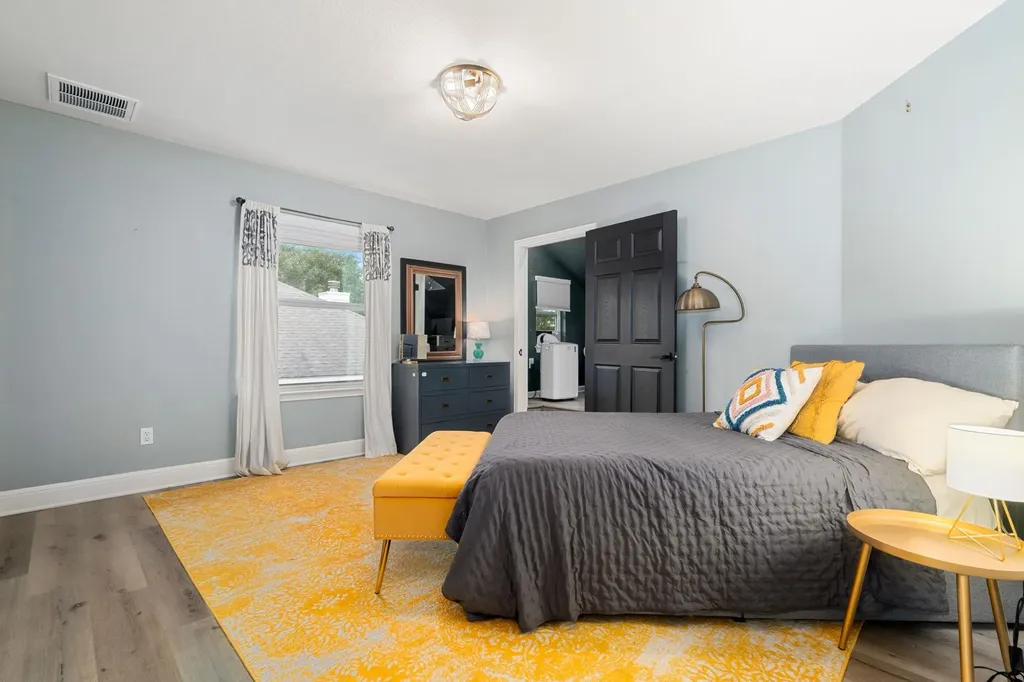 7713 Black Mountain Drive Austin TX 78736