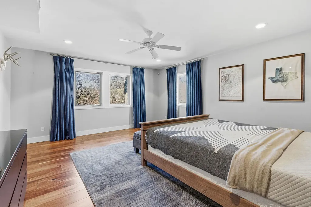 904 West Avenue Austin TX 78701
