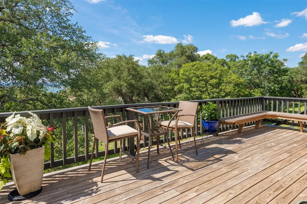 1215 Amanda Drive Canyon Lake TX 78133