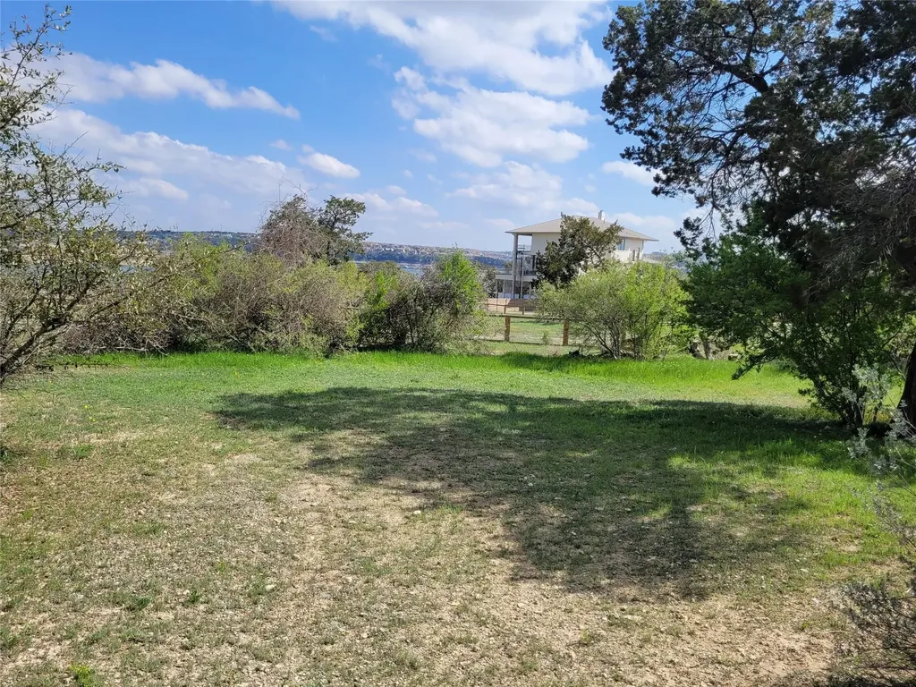 19920 Siesta Shores Drive Spicewood TX 78669