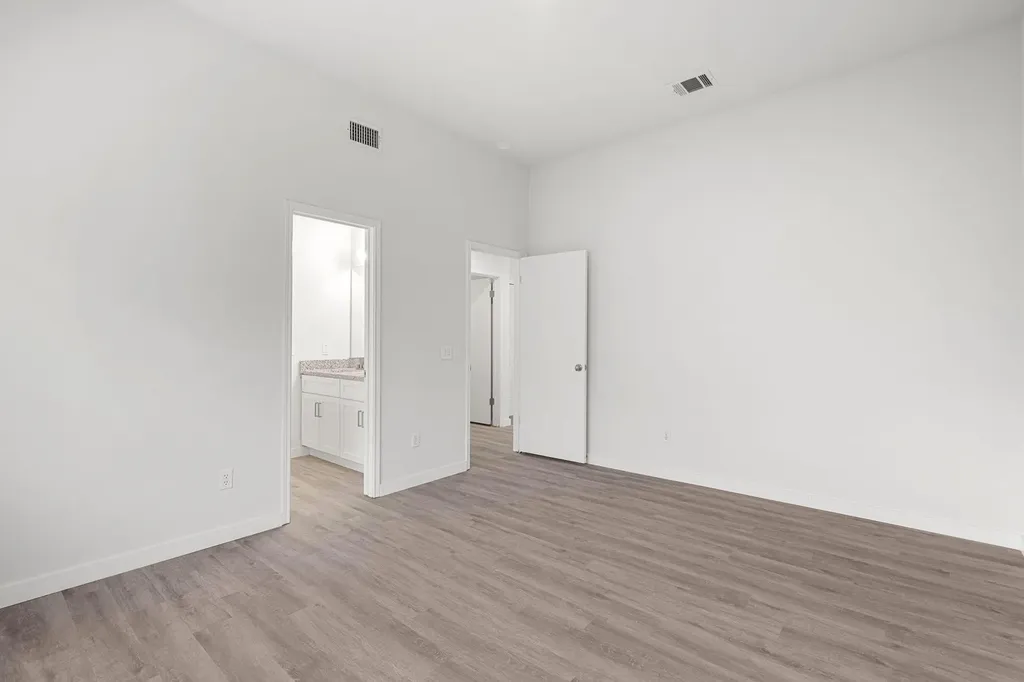 611 Clearcreek Drive Leander TX 78641