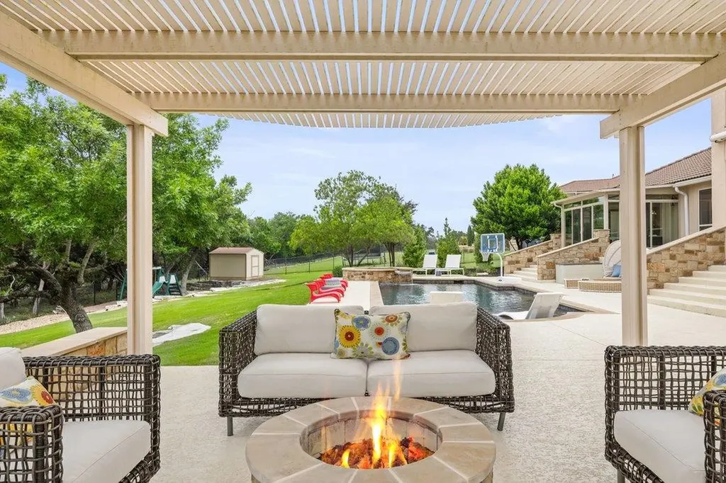 272 Whitney Woods Circle Georgetown TX 78633