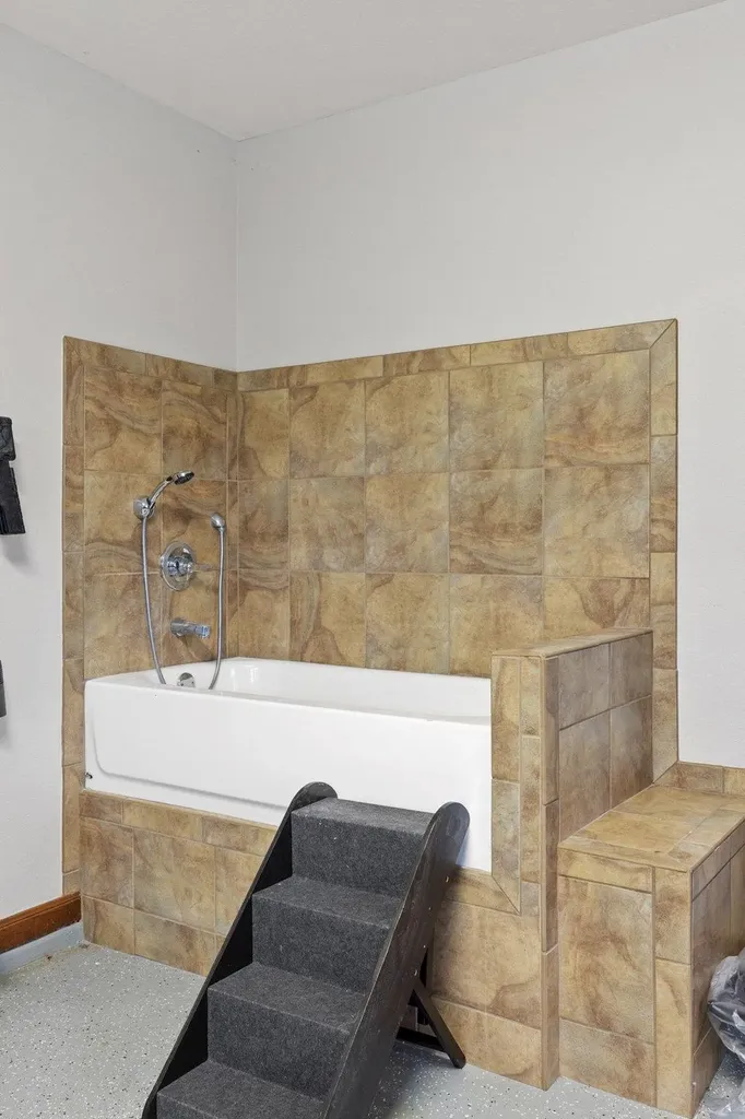 272 Whitney Woods Circle Georgetown TX 78633
