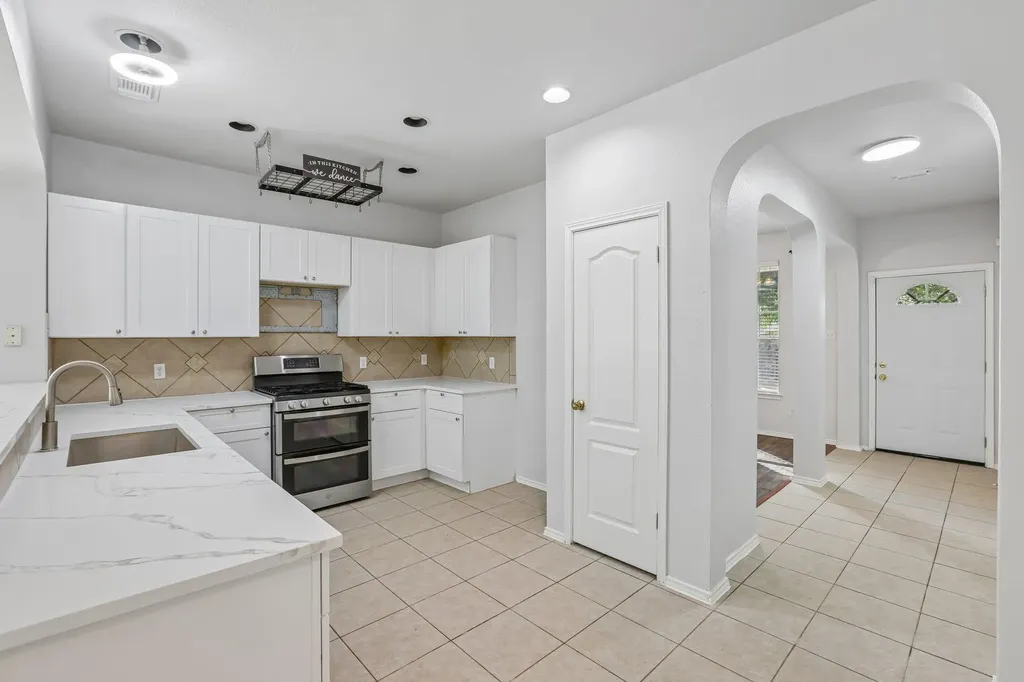 1721 Long Rifle Drive Austin TX 78754