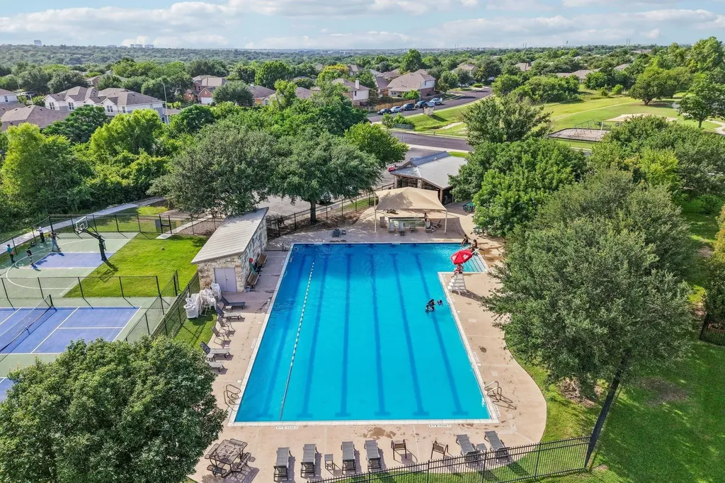 1721 Long Rifle Drive Austin TX 78754