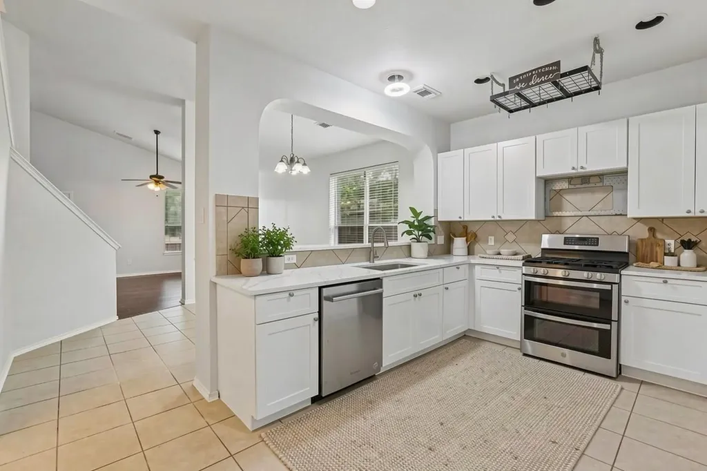 1721 Long Rifle Drive Austin TX 78754