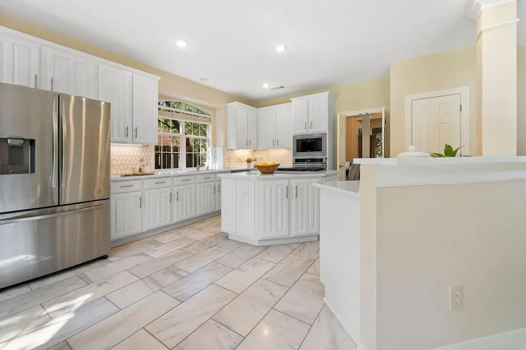 10637 Indigo Broom Loop Austin TX 78733