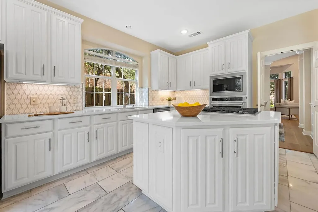 10637 Indigo Broom Loop Austin TX 78733