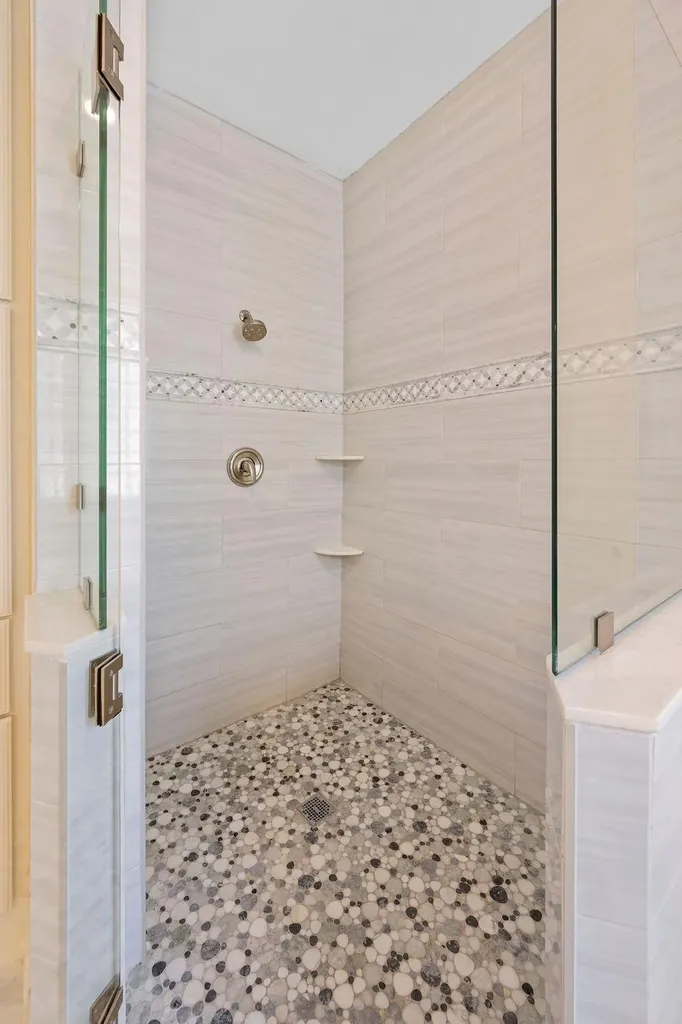10637 Indigo Broom Loop Austin TX 78733