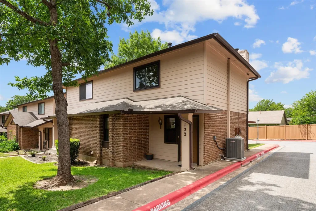 101 S Clearday Drive Austin TX 78745