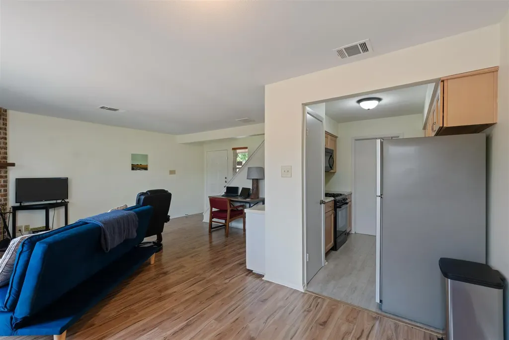 101 S Clearday Drive Austin TX 78745