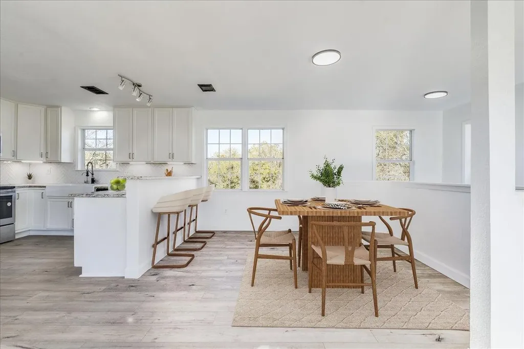 8204 Williamson Creek Drive Austin TX 78736