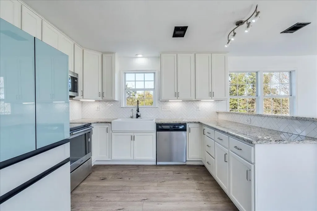 8204 Williamson Creek Drive Austin TX 78736