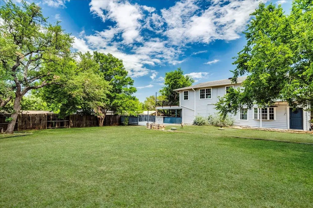 8204 Williamson Creek Drive Austin TX 78736