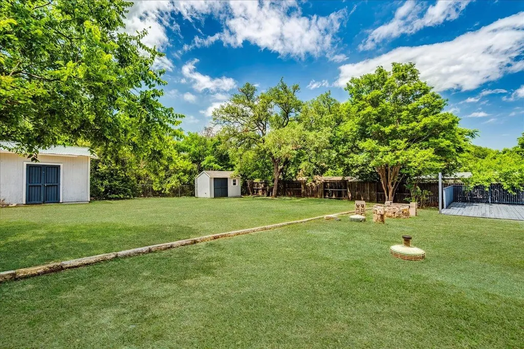 8204 Williamson Creek Drive Austin TX 78736