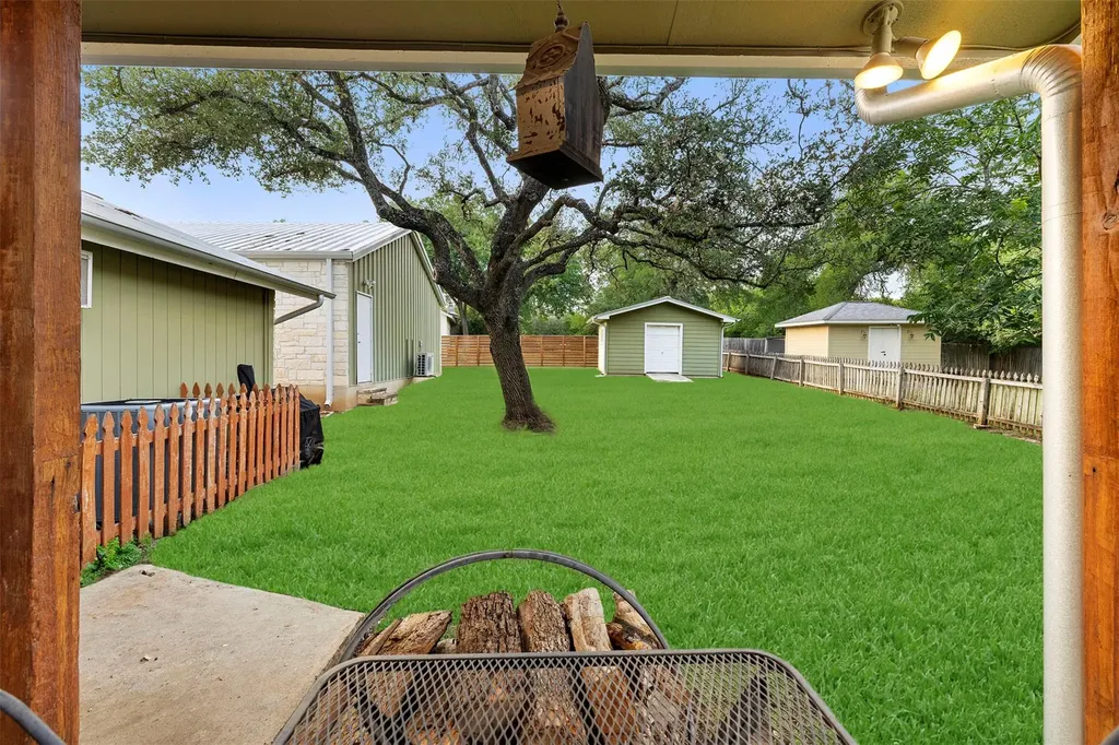 208 Willet Drive Buda TX 78610