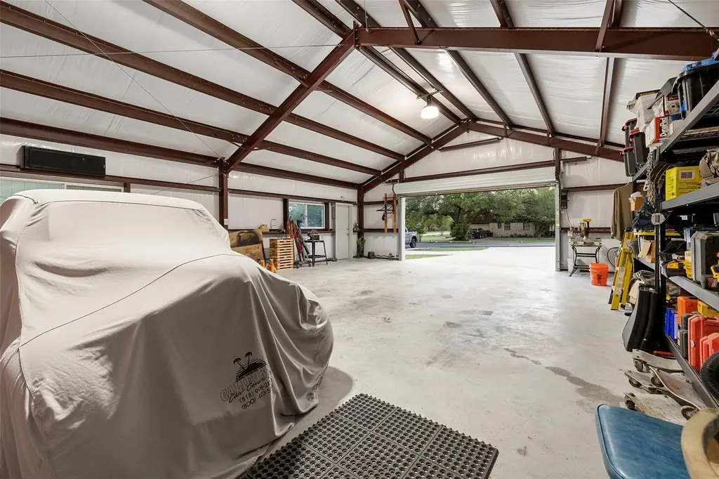 208 Willet Drive Buda TX 78610