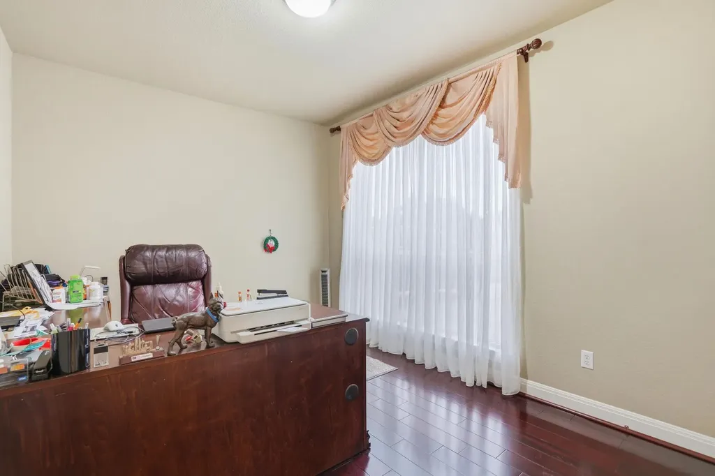 222 Vailco Lane Austin TX 78738