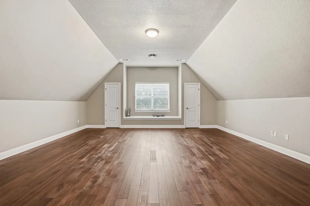 222 Vailco Lane Austin TX 78738