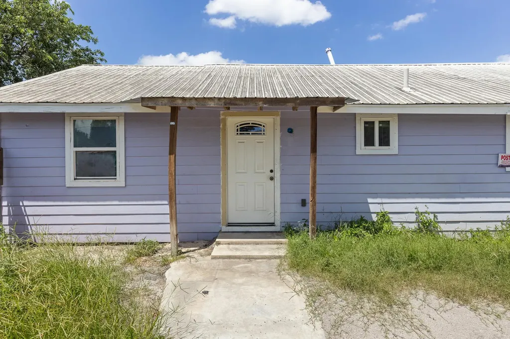 7402 Providence Avenue Austin TX 78752