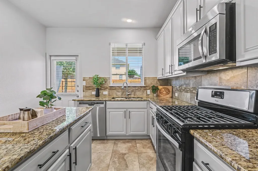 325 Stella Gold Street Buda TX 78610