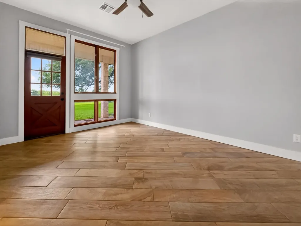 6106 SE Fm Ranch Holland TX 76534