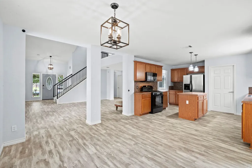 2706 Turtle River Drive Leander TX 78641