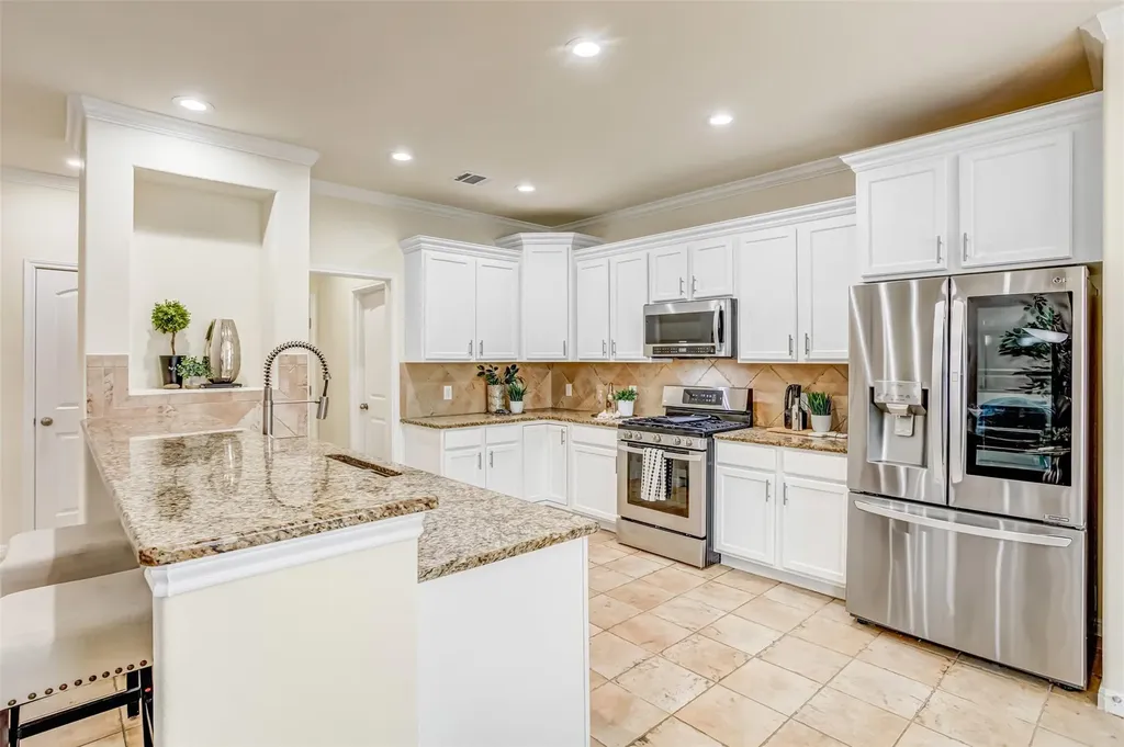6715 Windrift Way Austin TX 78745