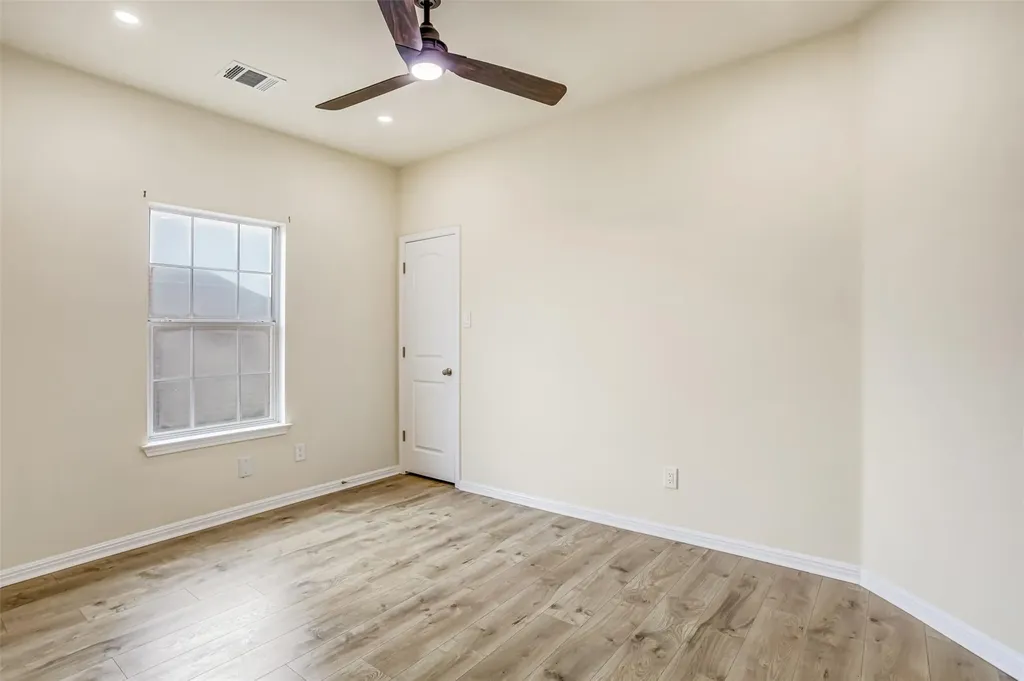 6715 Windrift Way Austin TX 78745