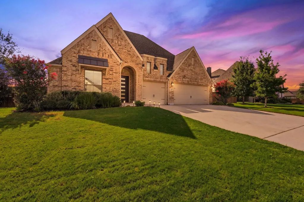 475 Desert Willow Way Austin TX 78737