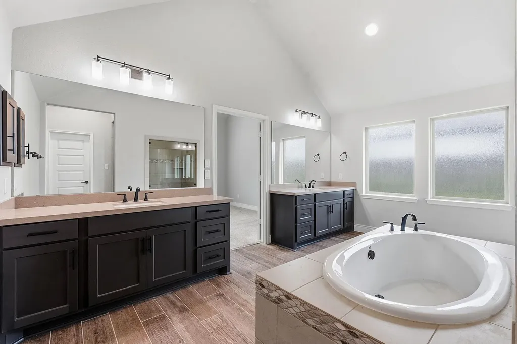 475 Desert Willow Way Austin TX 78737