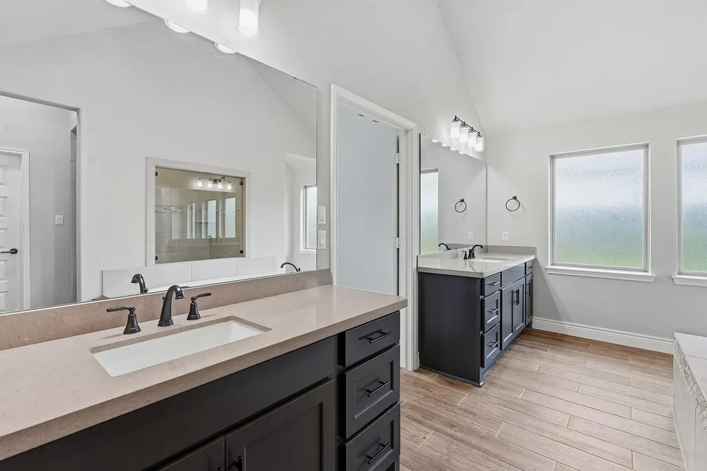 475 Desert Willow Way Austin TX 78737