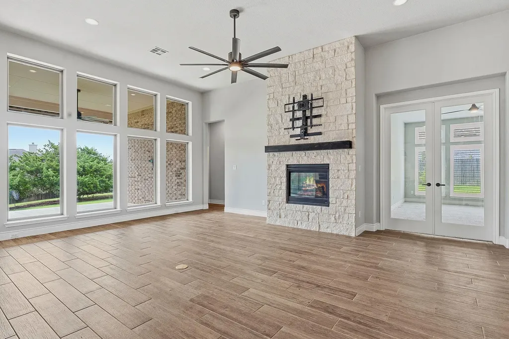 475 Desert Willow Way Austin TX 78737