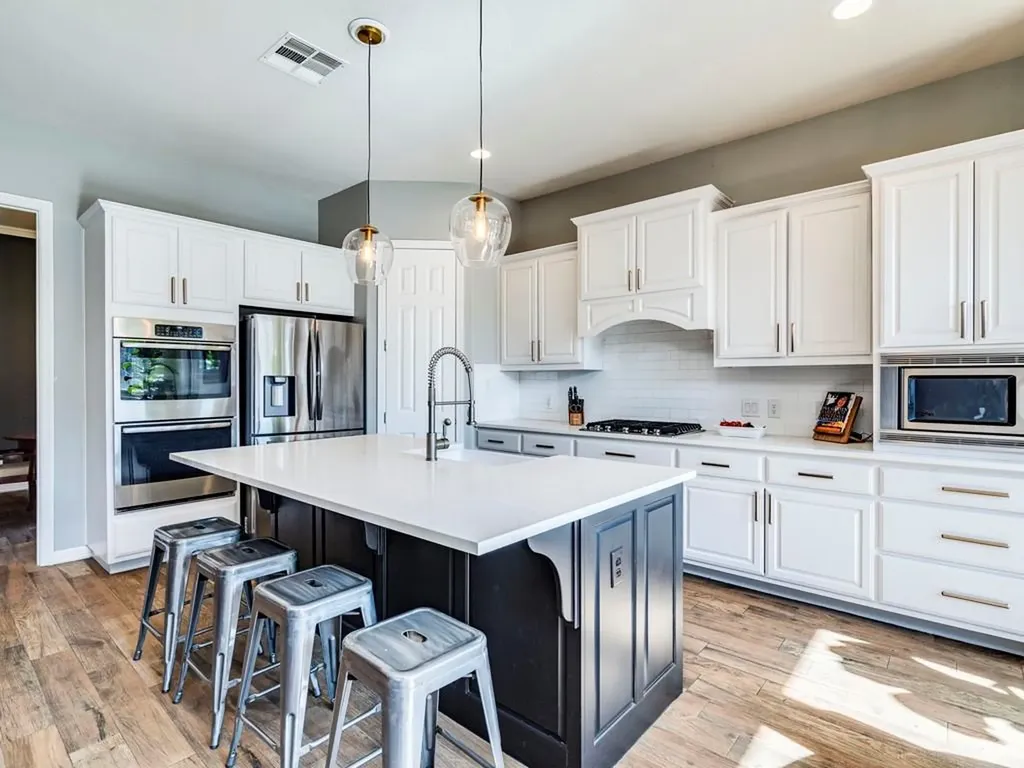 100 Empire Court Austin TX 78737