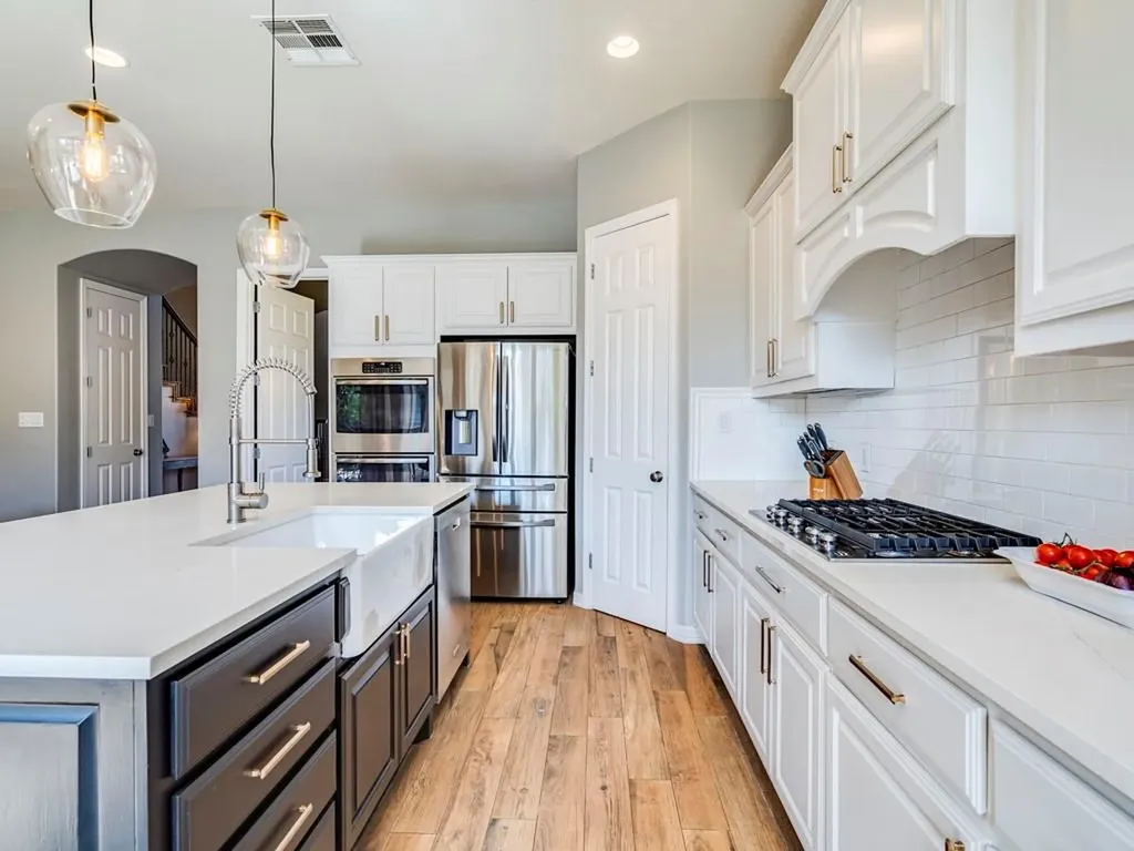 100 Empire Court Austin TX 78737