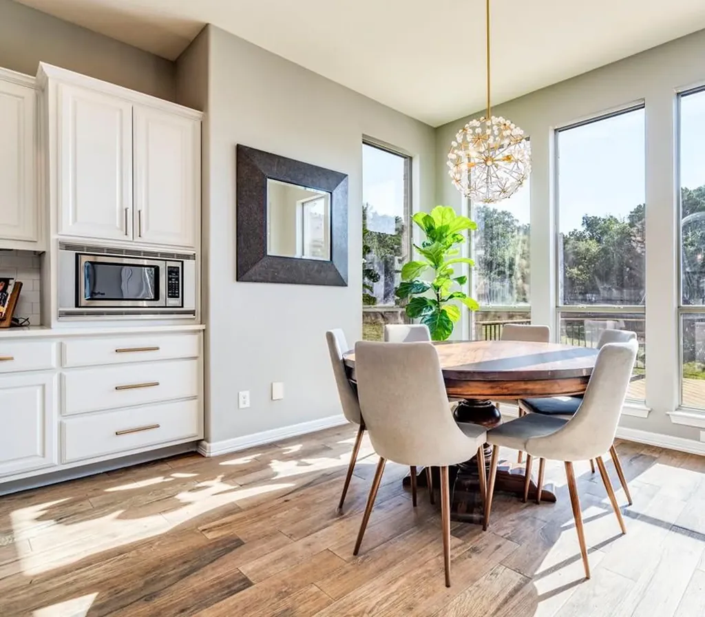 100 Empire Court Austin TX 78737