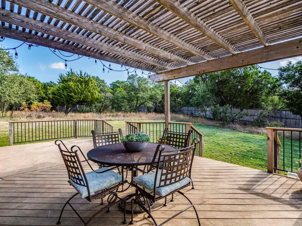 100 Empire Court Austin TX 78737