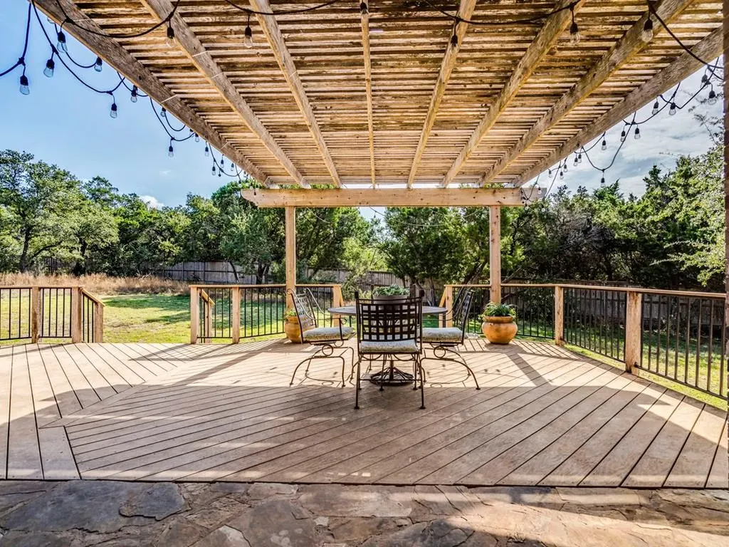 100 Empire Court Austin TX 78737
