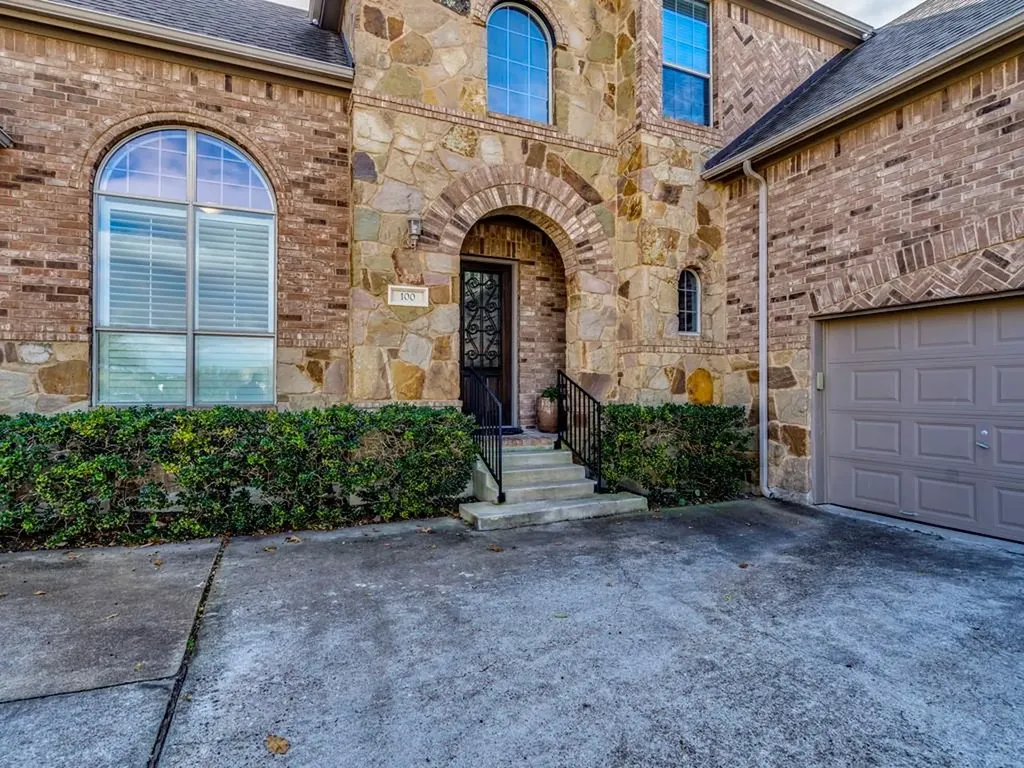 100 Empire Court Austin TX 78737
