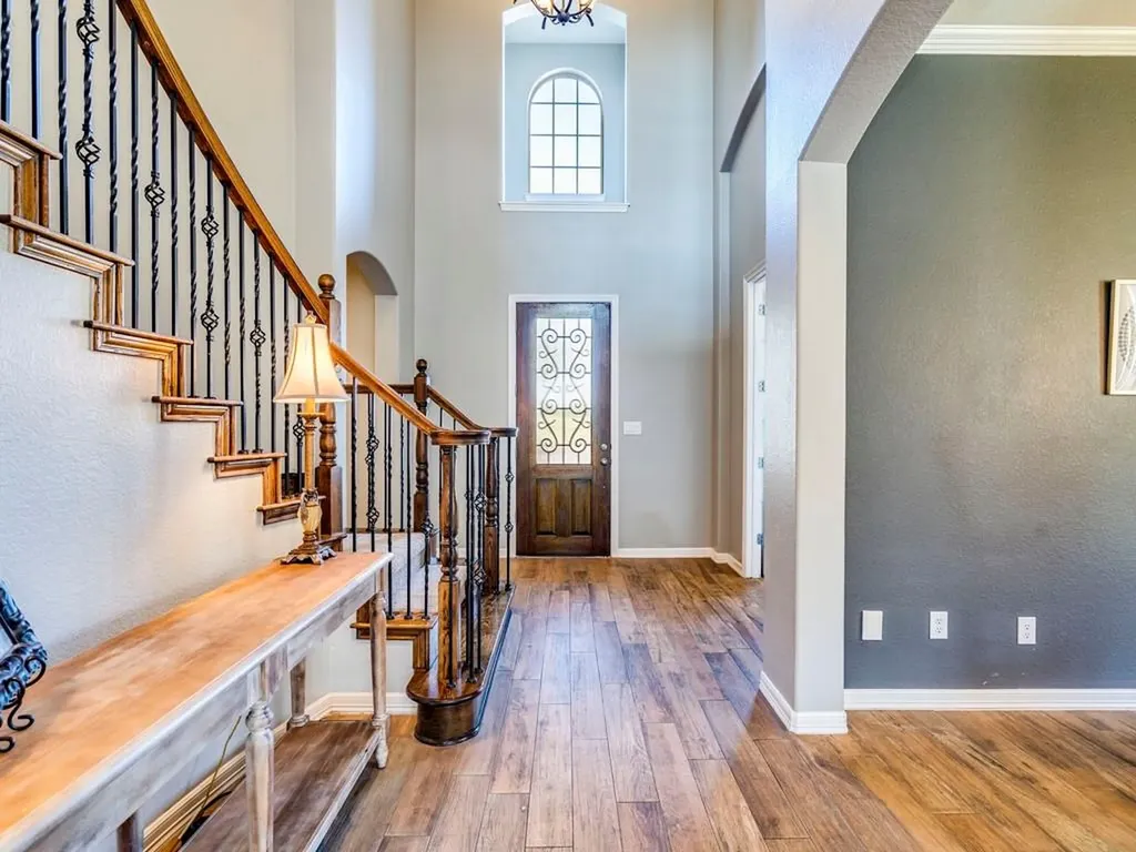 100 Empire Court Austin TX 78737