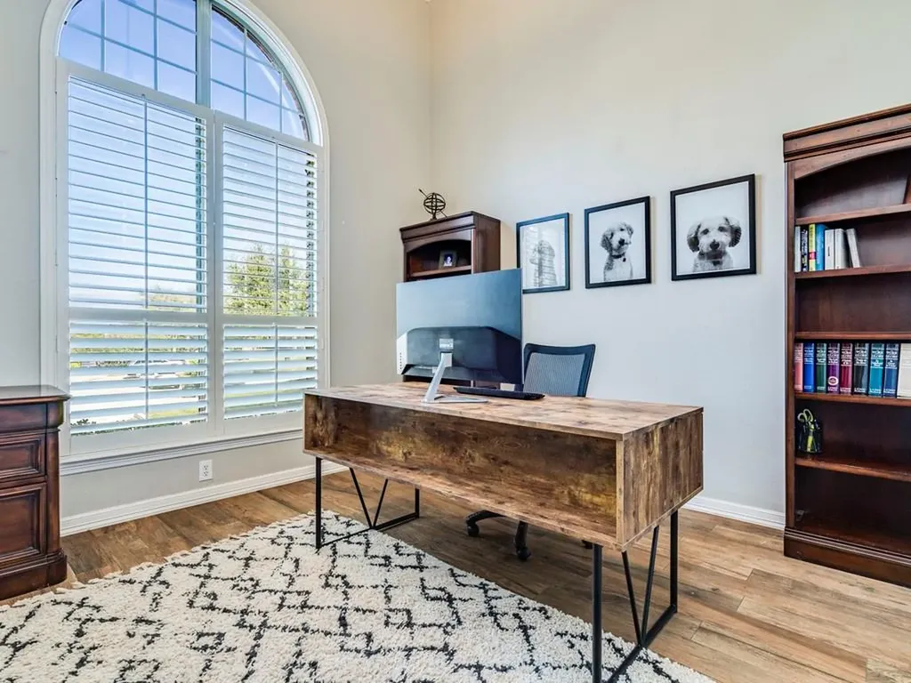 100 Empire Court Austin TX 78737