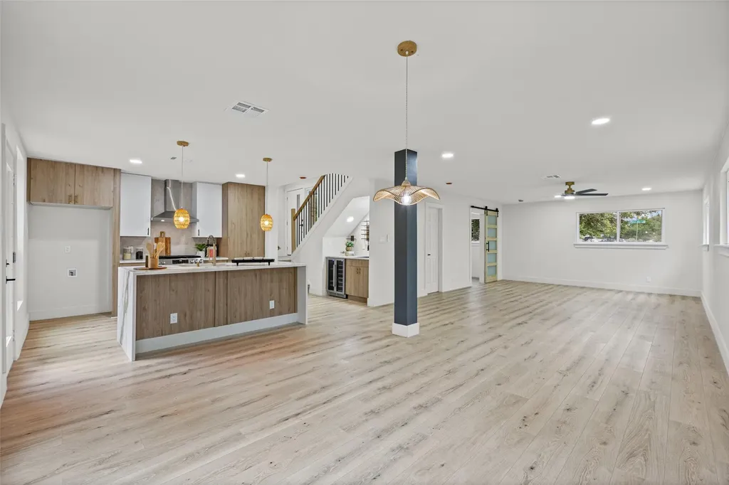 6005 Walnut Hills Drive Austin TX 78723
