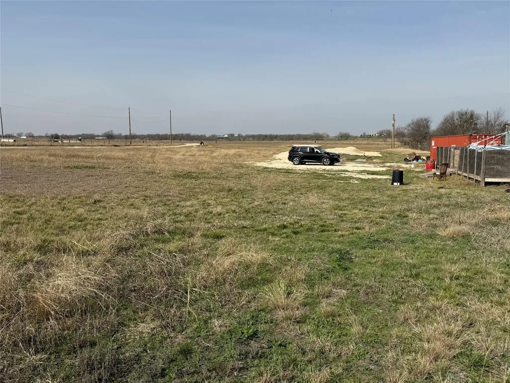 1301 Cr 419 Taylor TX 76574