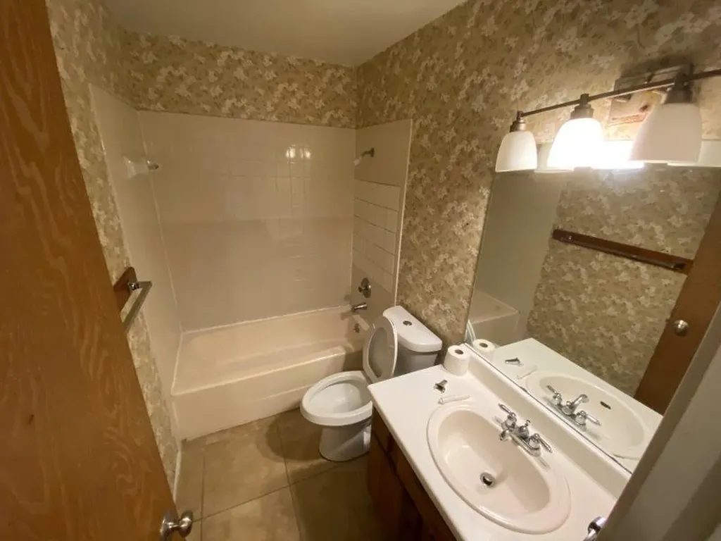 11902 Sunhillow Bend Austin TX 78758