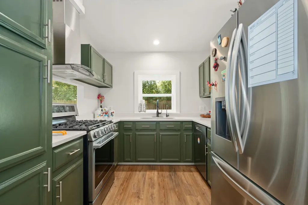 7900 Finch Trail Austin TX 78745