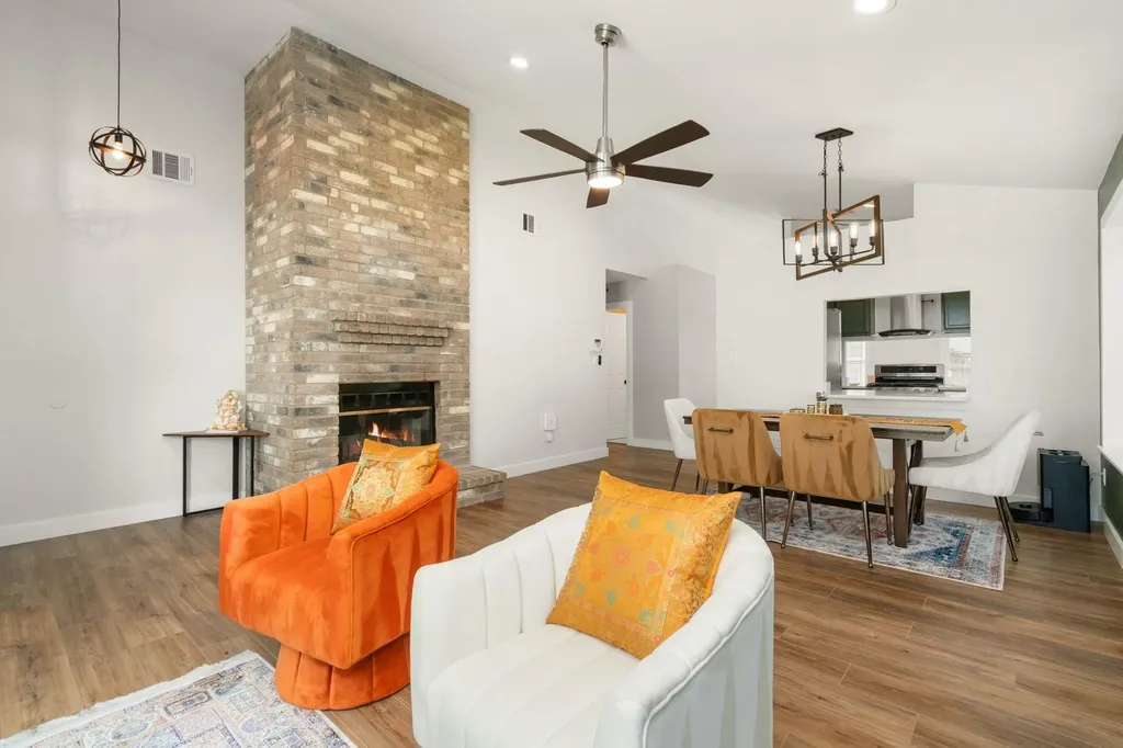 7900 Finch Trail Austin TX 78745